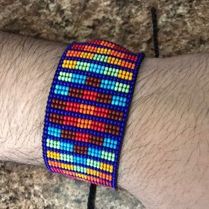 MULTI COLOR Unisex Beautiful handmade bracelet from Colombia